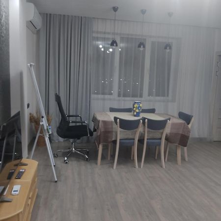 Cozy Apartment エレバン エクステリア 写真